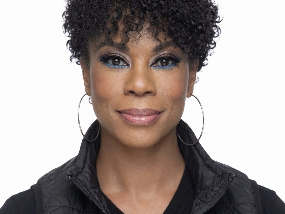 Dee Jackson